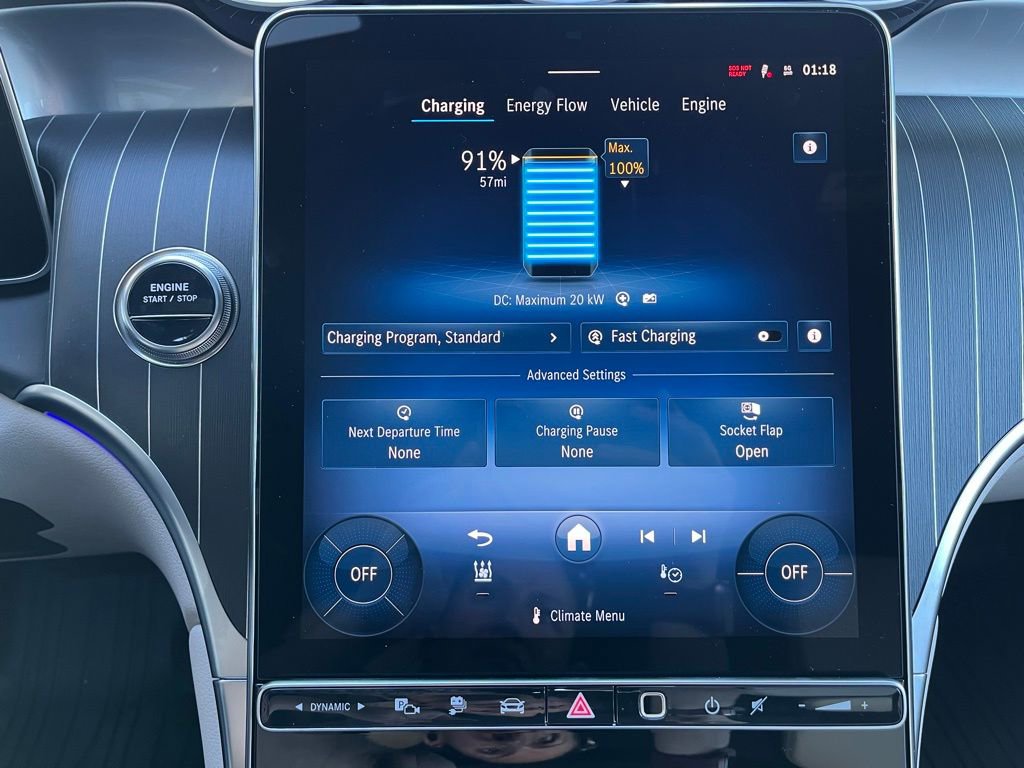 Used 2025 Mercedes-Benz GLC 350e 4MATIC image 38