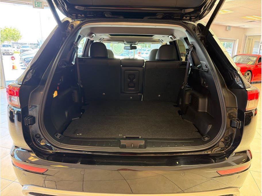 Used 2024 Mitsubishi Outlander Ralliart AWD/4WD image 28