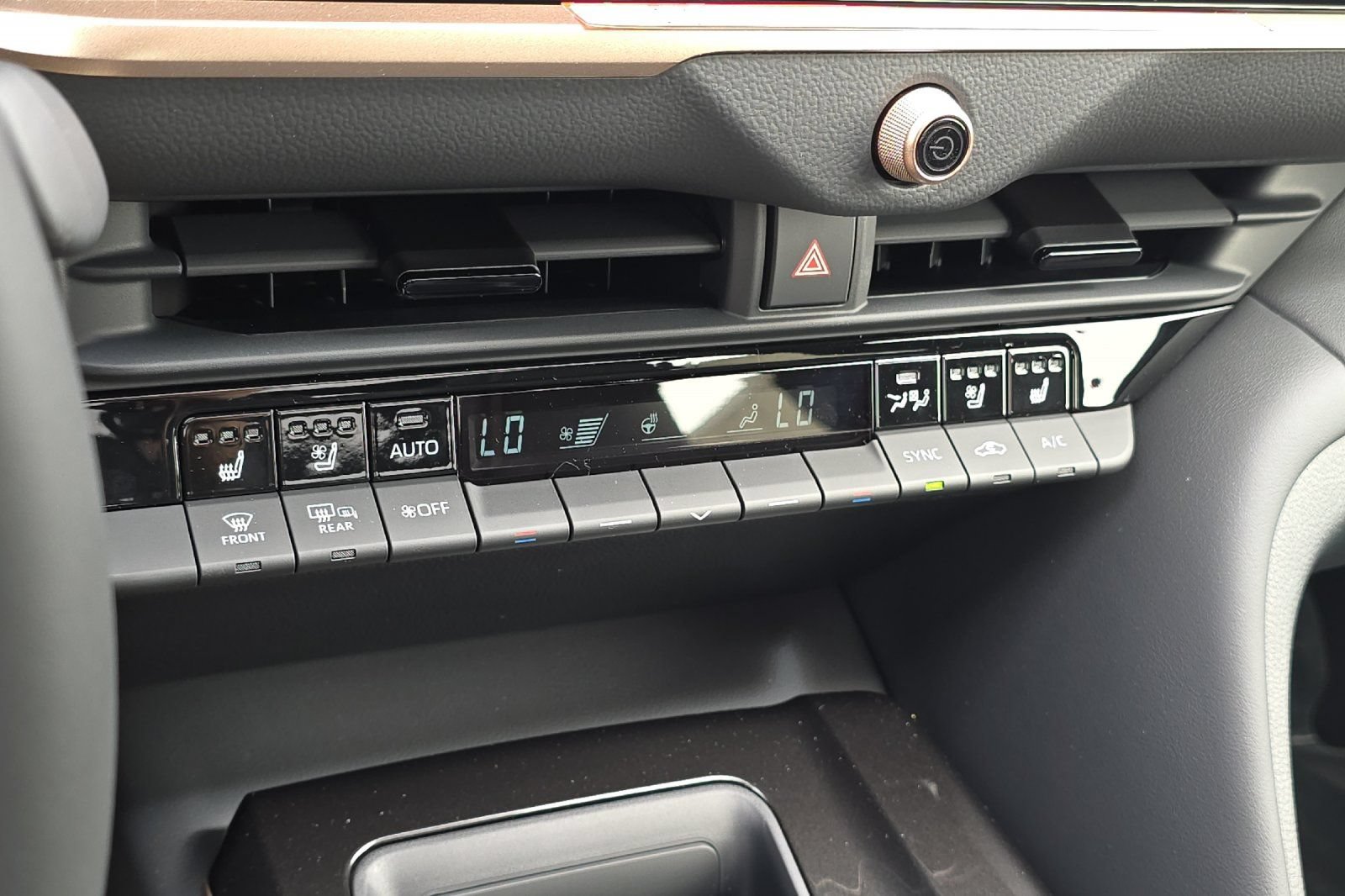 New 2026 Toyota Crown Platinum AWD/4WD image 16