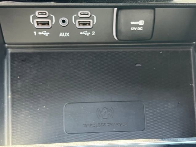 Used 2024 Jeep Grand Cherokee L Limited w/ Luxury Tech Group II image 33