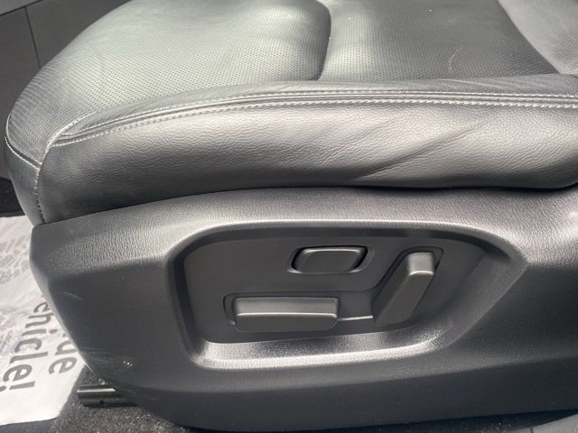 Used 2023 MAZDA CX-9 Touring image 16