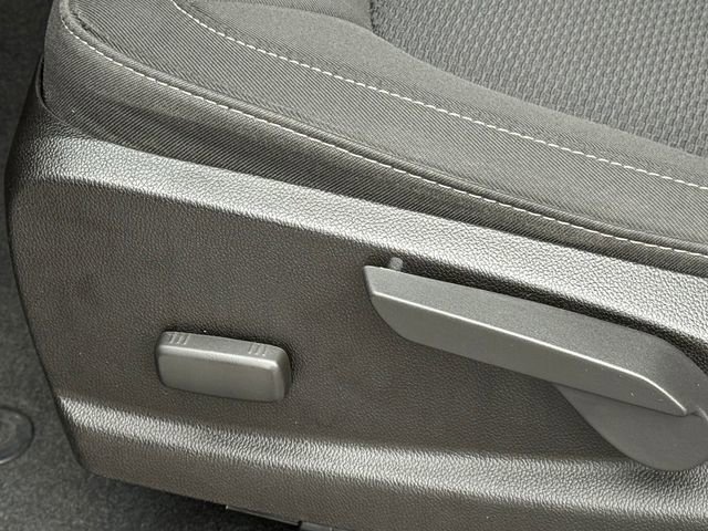 Used 2021 Chevrolet Colorado LT w/ LT Convenience Package image 7