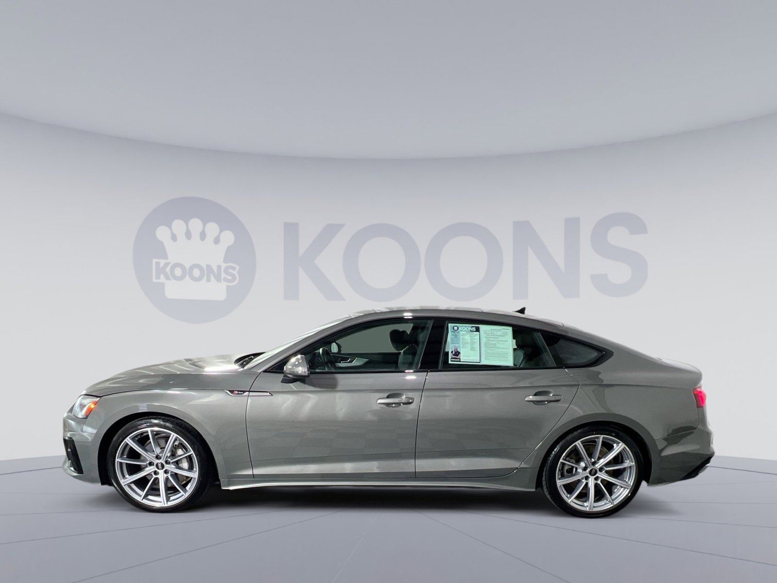 Used 2025 Audi A5 2.0T Premium Plus image 2