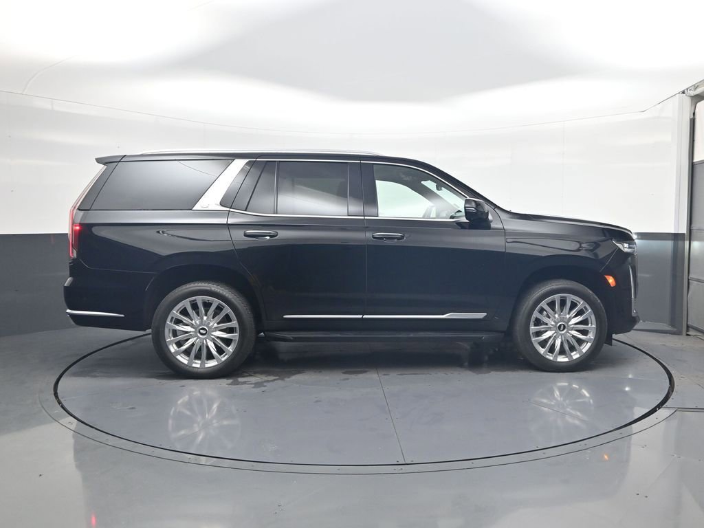 Used 2024 Cadillac Escalade Premium Luxury image 6
