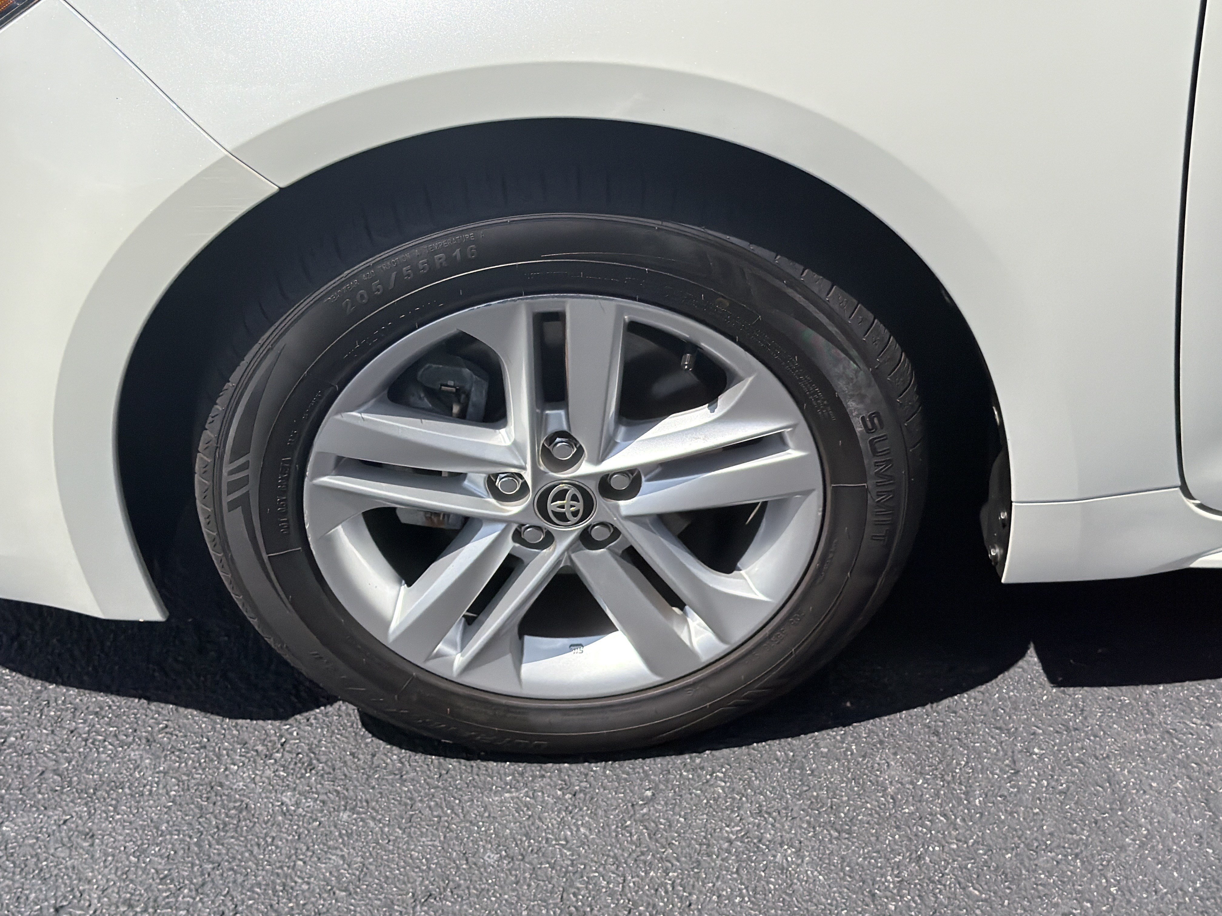 Used 2020 Toyota Corolla SE FWD image 11