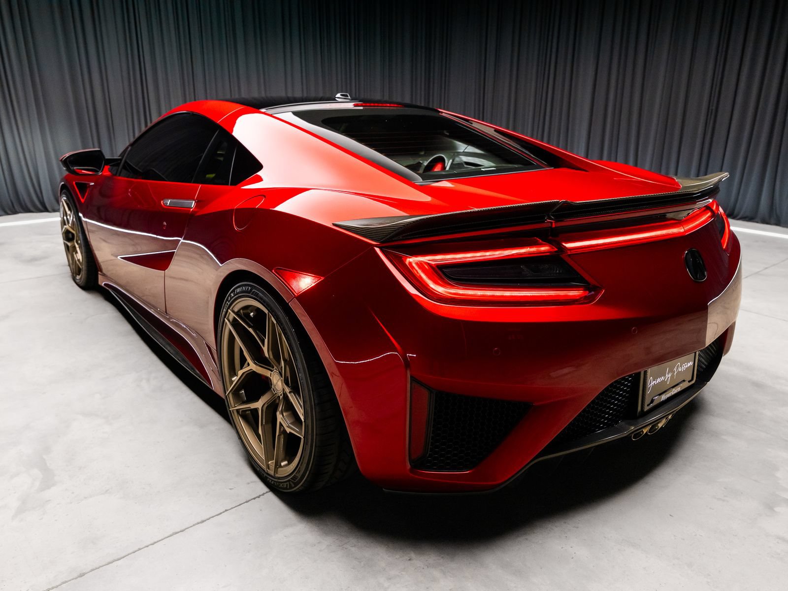 Used 2017 Acura NSX AWD/4WD image 14