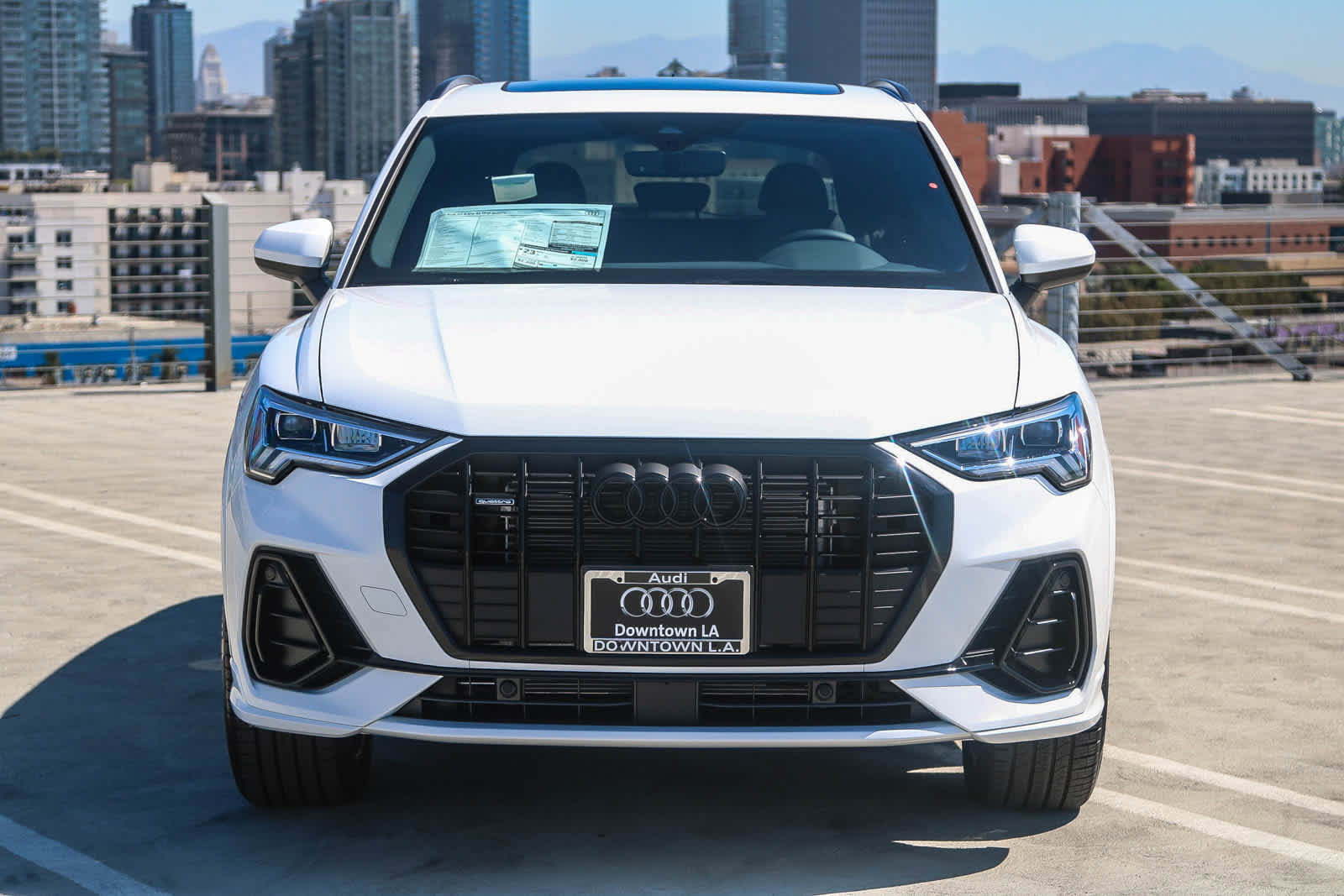 New 2025 Audi Q3 2.0T Premium image 2