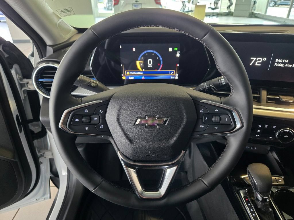 New 2026 Chevrolet Trax LT w/ Driver Confidence Package FWD image 28