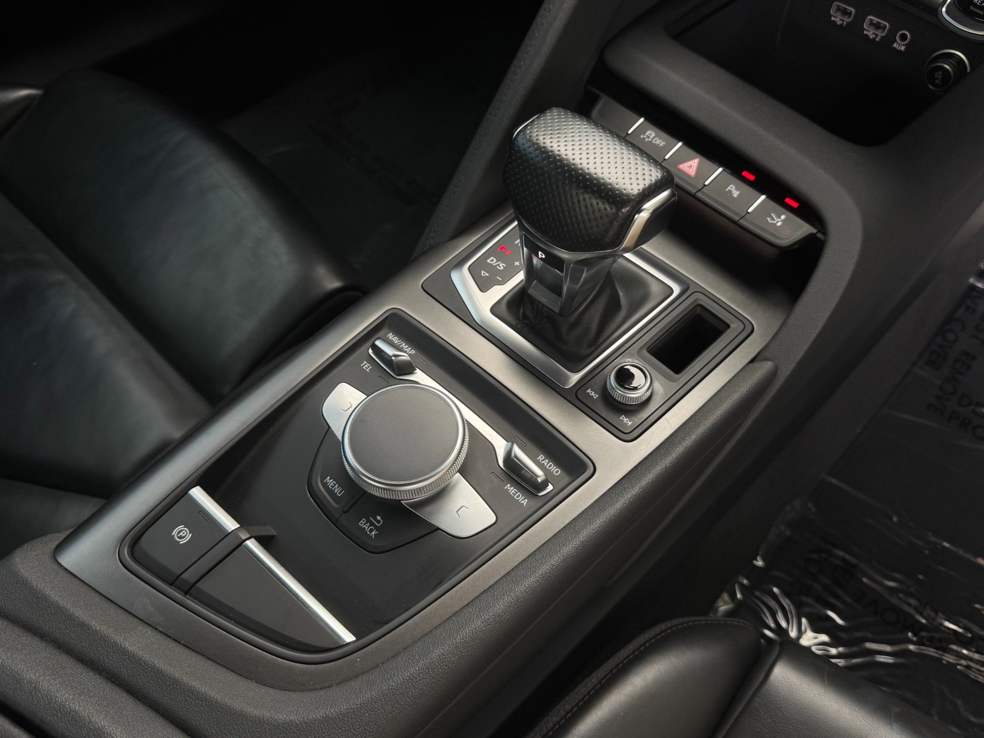 Used 2018 Audi R8 V10 image 34