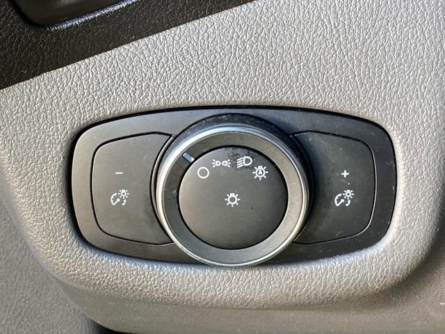 Used 2022 Ford Transit Connect XL image 27