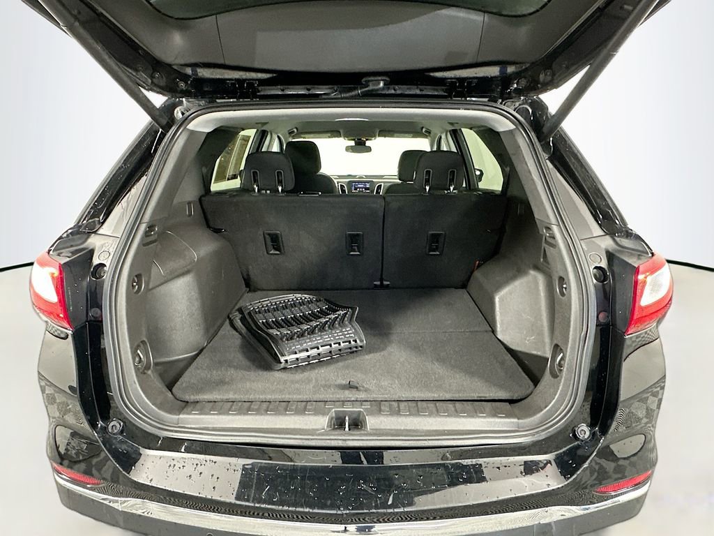 Used 2020 Chevrolet Equinox LT image 23