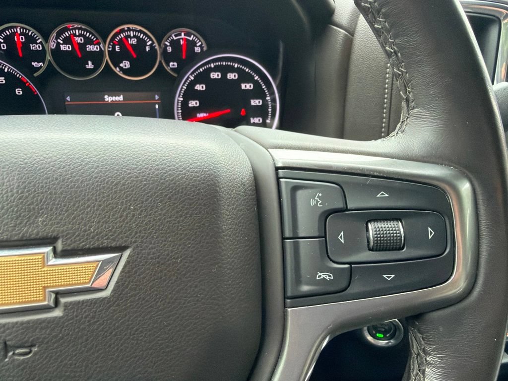Used 2021 Chevrolet Silverado 1500 LTZ w/ Z71 Off-Road Package AWD/4WD image 28