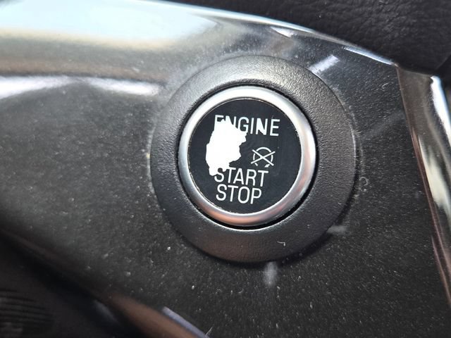 Used 2019 Ford Escape SE FWD image 29