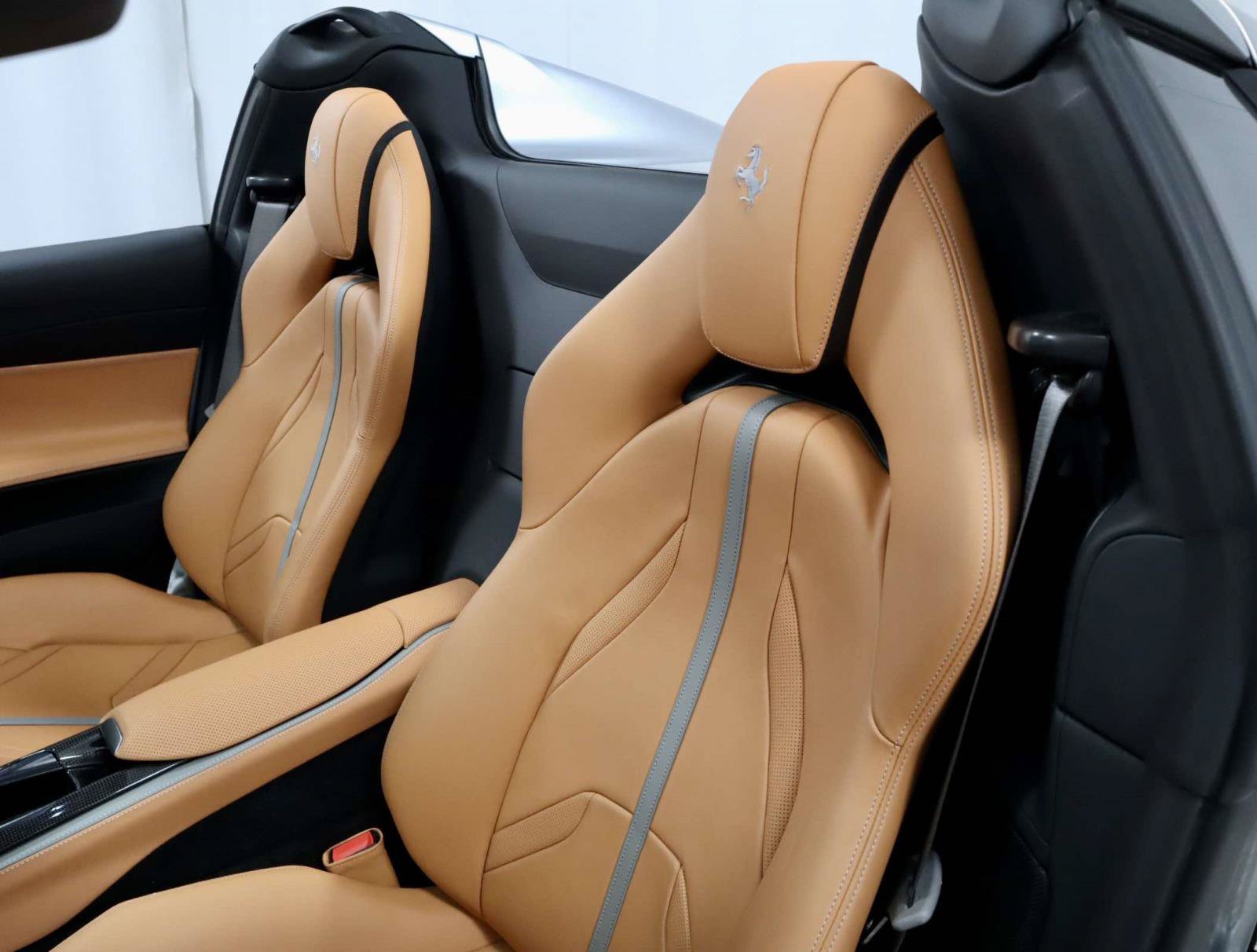 Certified 2021 Ferrari 812 GTS RWD image 19