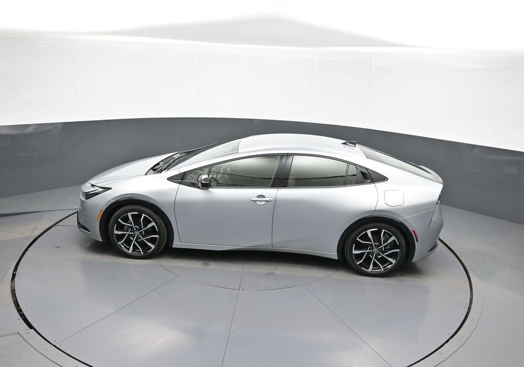 New 2026 Toyota Prius Plug-In Hybrid FWD image 41