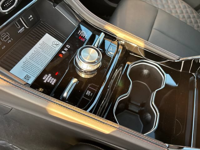 New 2027 Jeep Grand Cherokee Summit AWD/4WD image 27