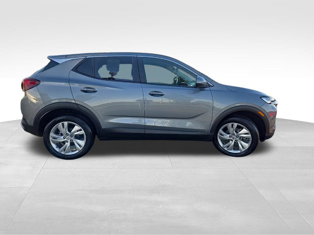 Used 2024 Buick Encore GX Preferred w/ Comfort Package AWD/4WD image 6