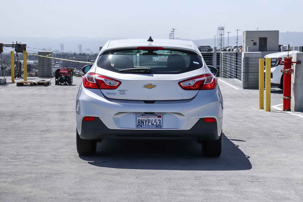 Used 2019 Chevrolet Cruze LS w/ LS Convenience Package FWD image 5
