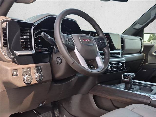 Used 2026 GMC Sierra 1500 SLT w/ SLT Premium Plus Package AWD/4WD image 10