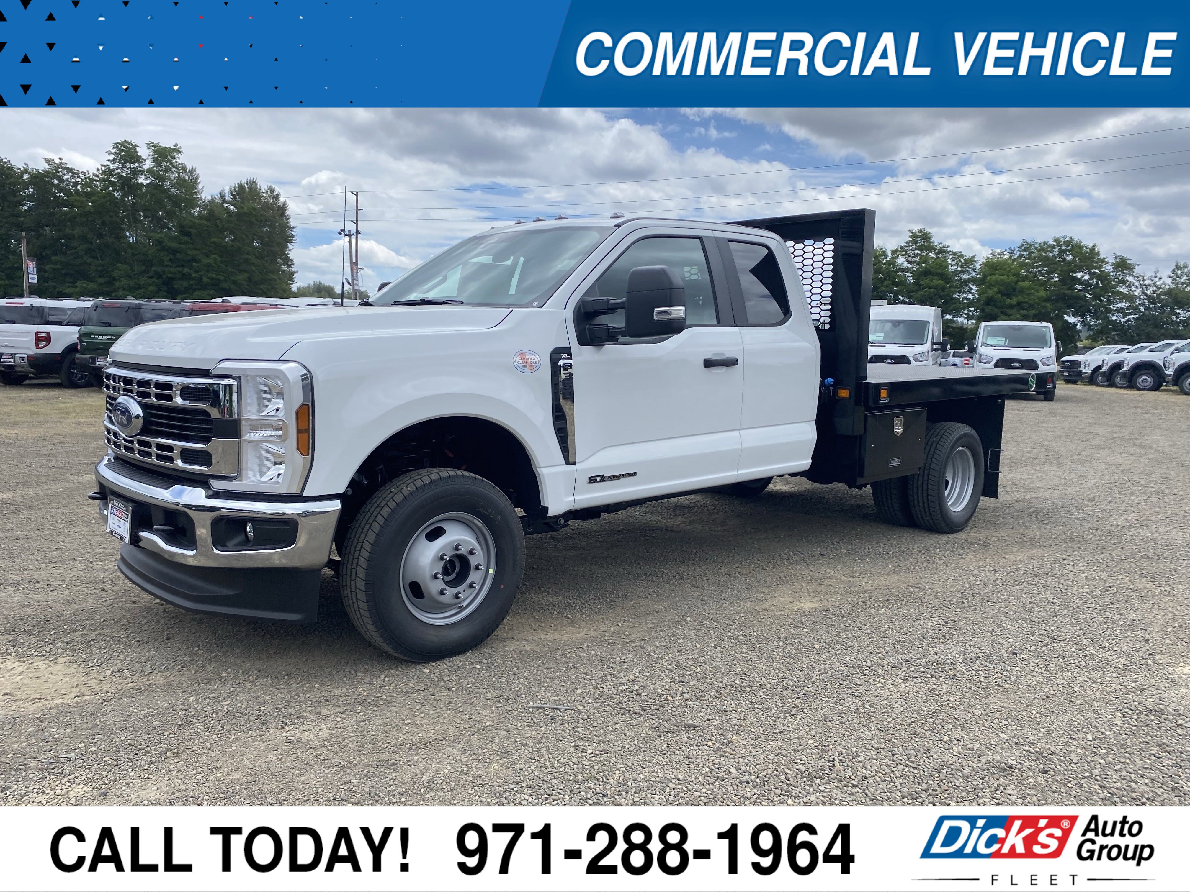 New 2025 Ford F350 XL w/ XL Chrome Package 360° Tour