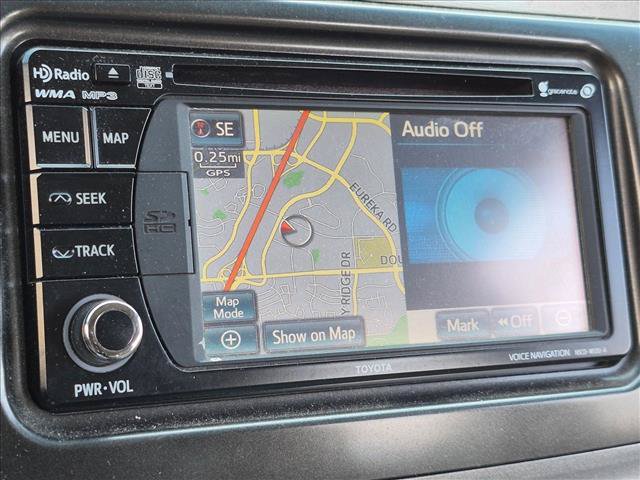 Used 2014 Toyota Sienna XLE FWD image 13