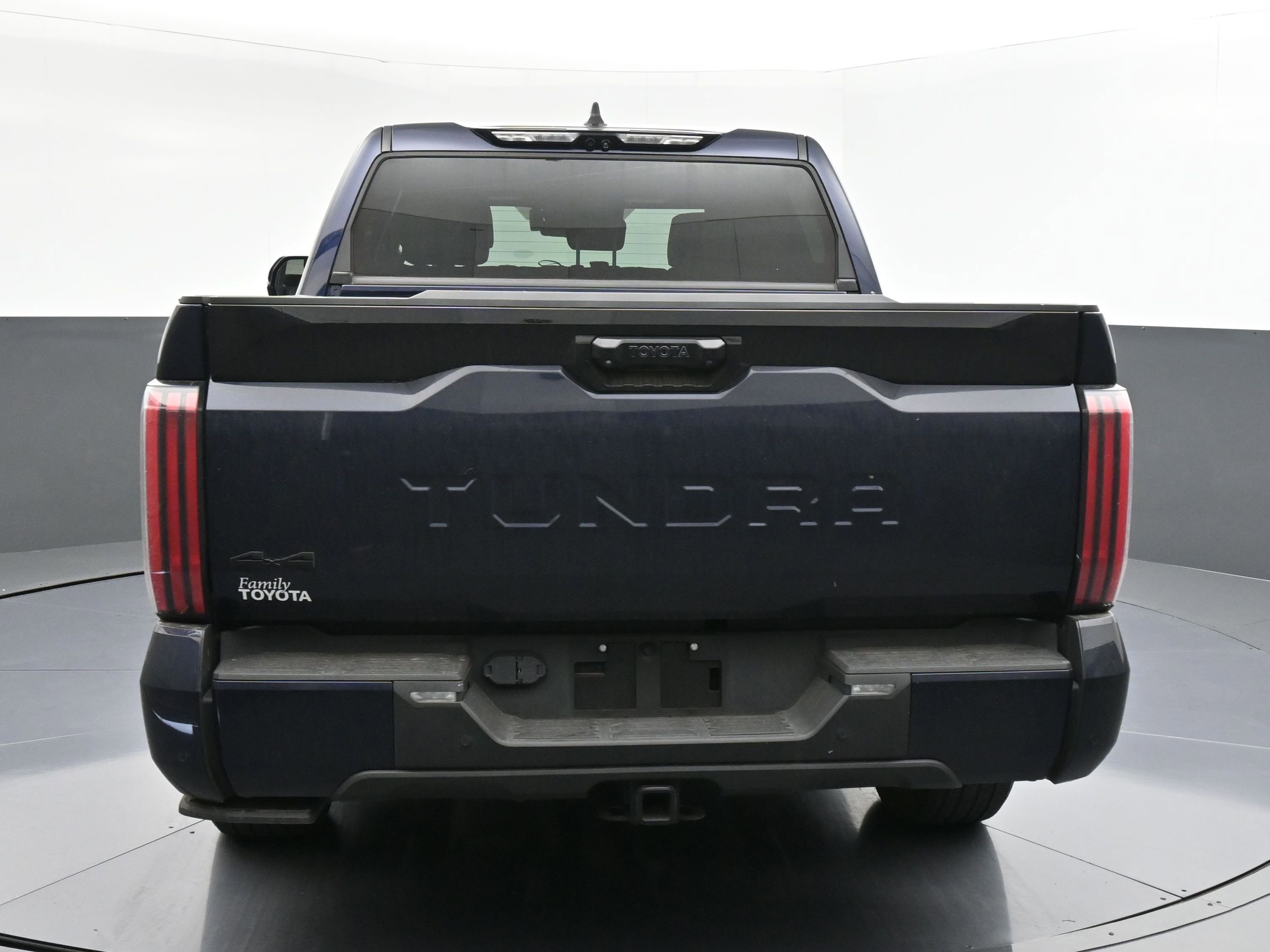 Used 2024 Toyota Tundra Platinum image 7