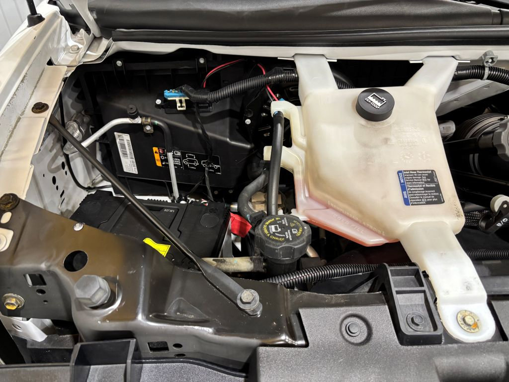 Used 2017 Chevrolet Express 2500 image 20