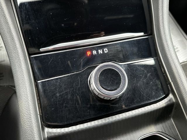 Used 2023 Jeep Grand Cherokee L Laredo image 15