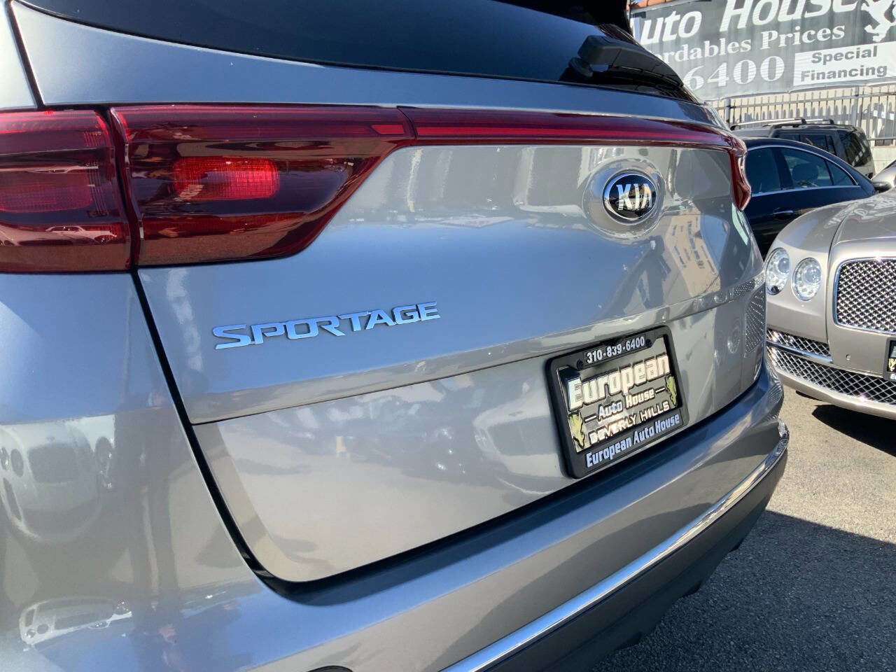 Used 2020 Kia Sportage LX FWD image 9