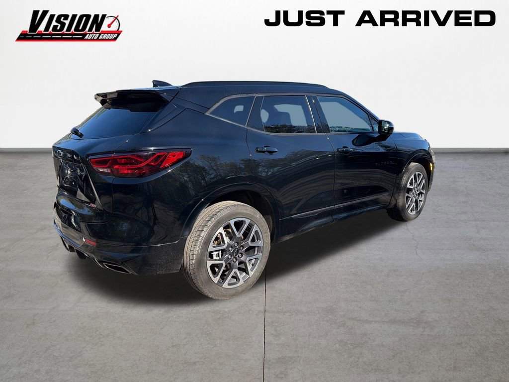 Used 2023 Chevrolet Blazer RS w/ Enhanced Convenience Package AWD/4WD image 5
