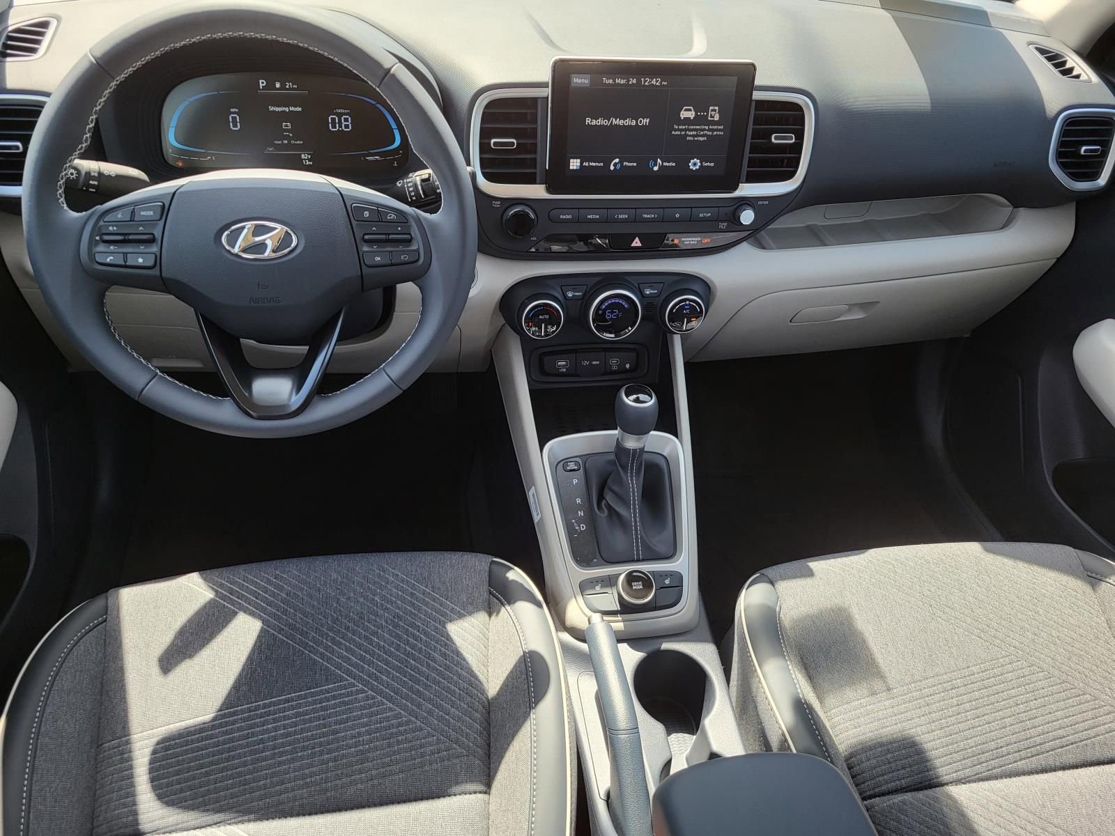 New 2026 Hyundai Venue SEL FWD image 12