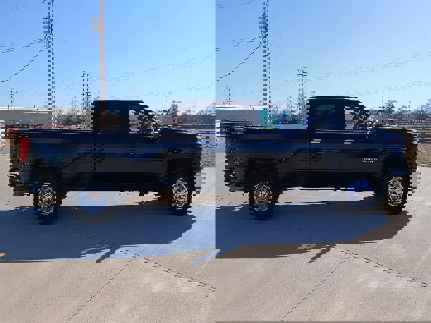 Used 2025 Chevrolet Silverado 3500 LTZ w/ LTZ Plus Package image 7