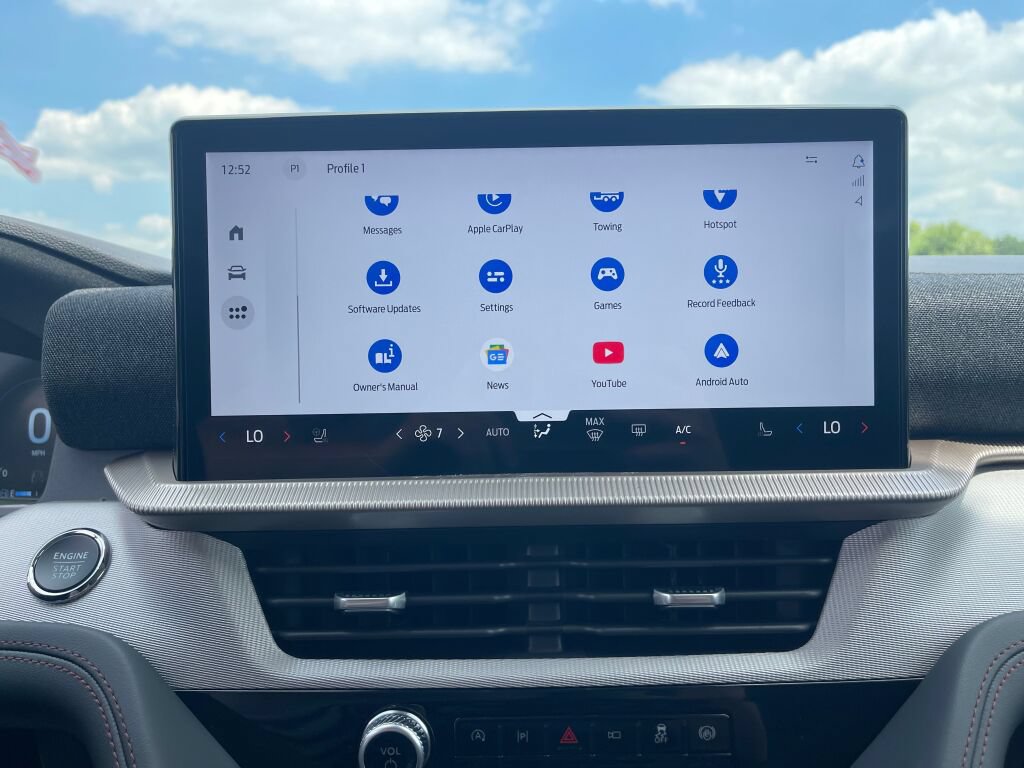 New 2026 Ford Explorer Active w/ Active Comfort Package AWD/4WD image 12