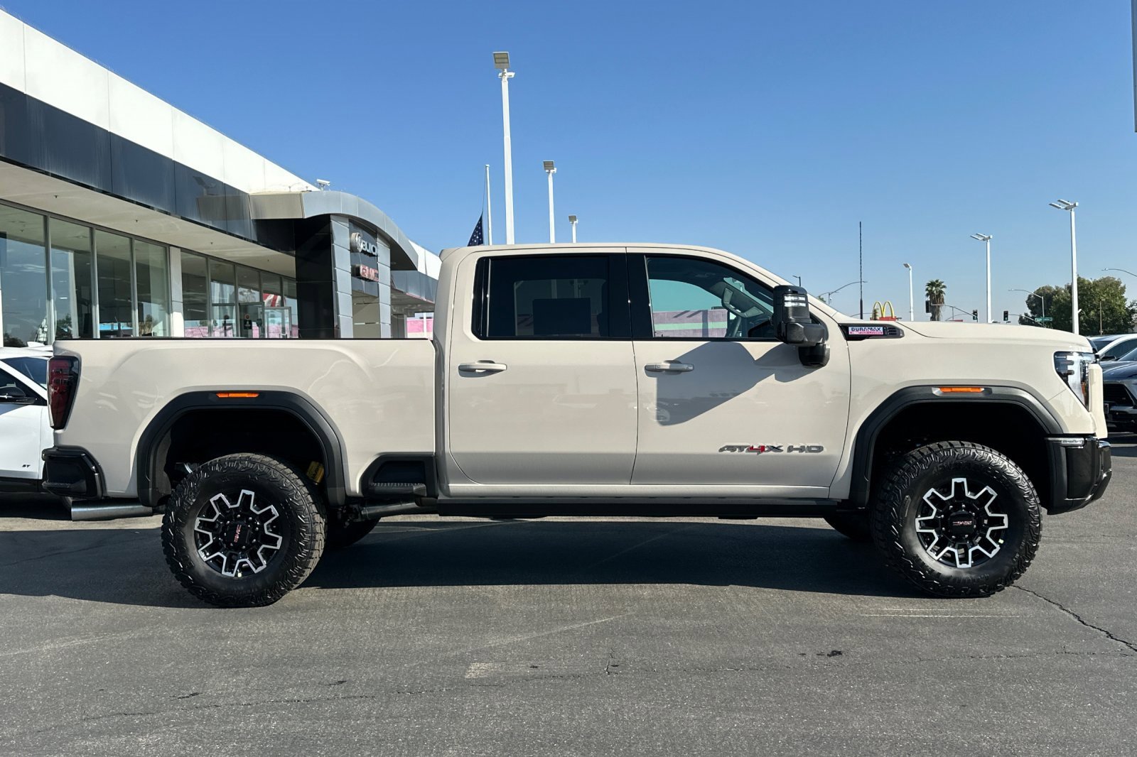 New 2026 GMC Sierra 2500 AT4X image 4