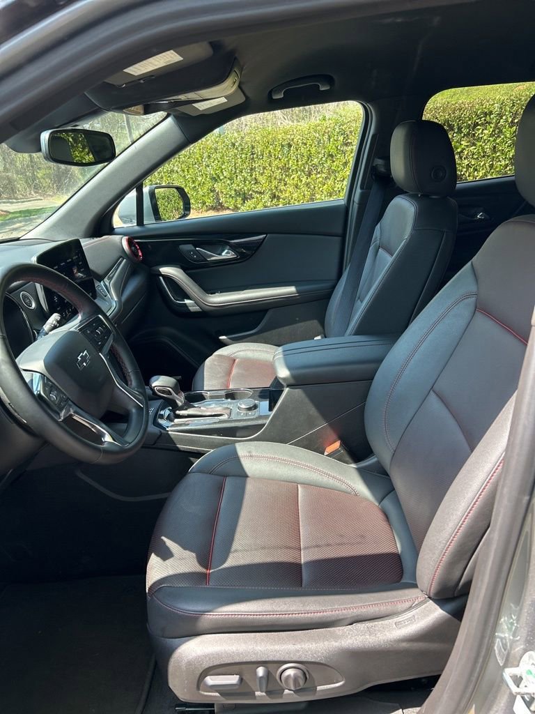 Certified 2025 Chevrolet Blazer RS image 23