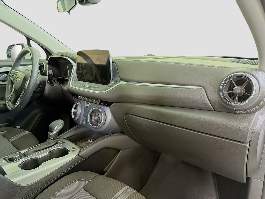 Used 2023 Chevrolet Blazer LT w/ Driver Confidence Package image 27