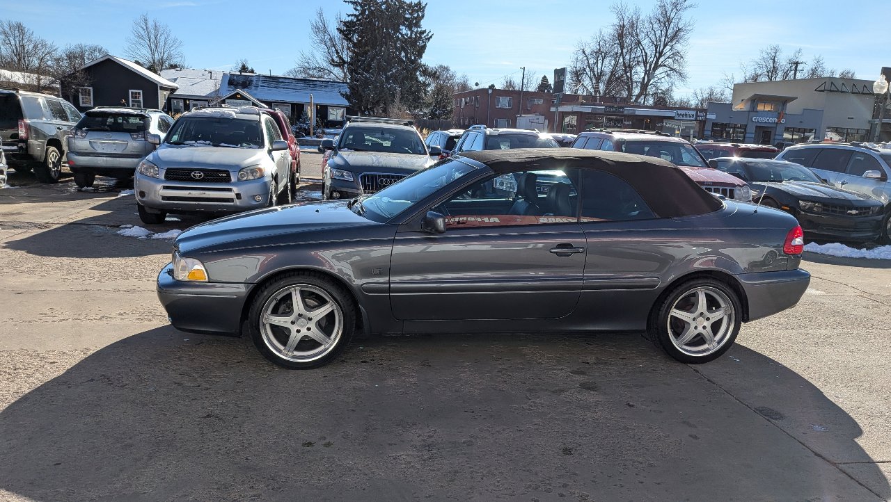 Used 2004 Volvo C70 HT image 8