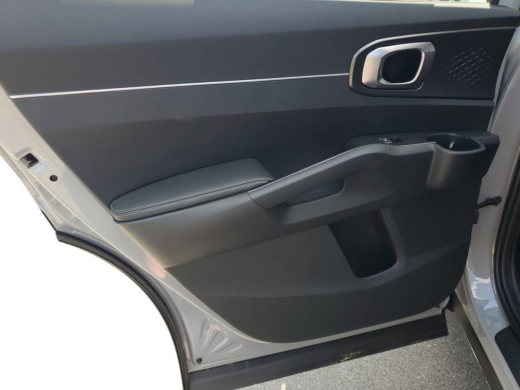 New 2026 Kia Sorento S image 24