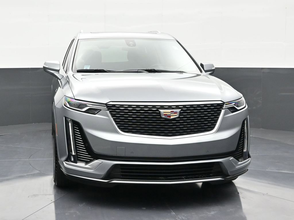 Certified 2023 Cadillac XT6 Luxury FWD image 8