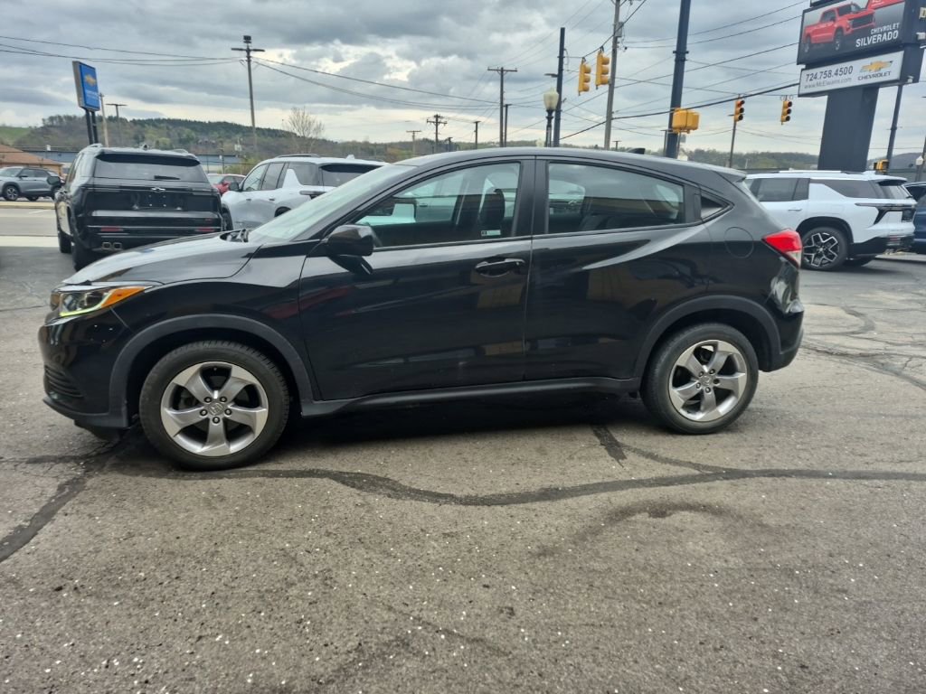 Used 2019 Honda HR-V LX image 4