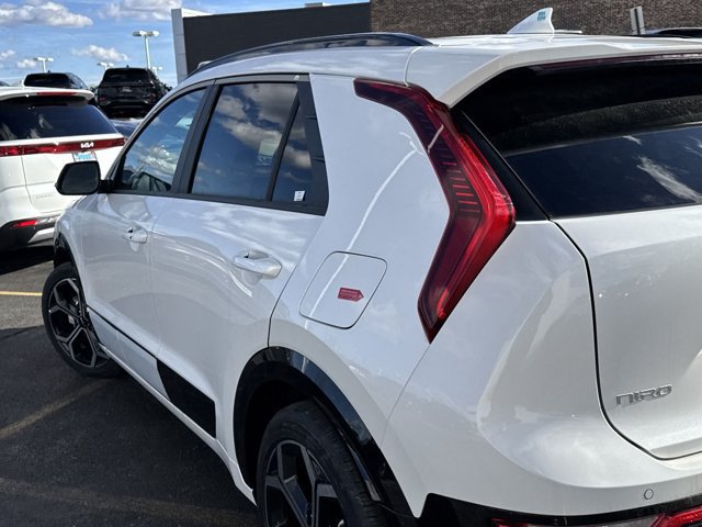 Used 2025 Kia Niro EX Touring FWD image 32