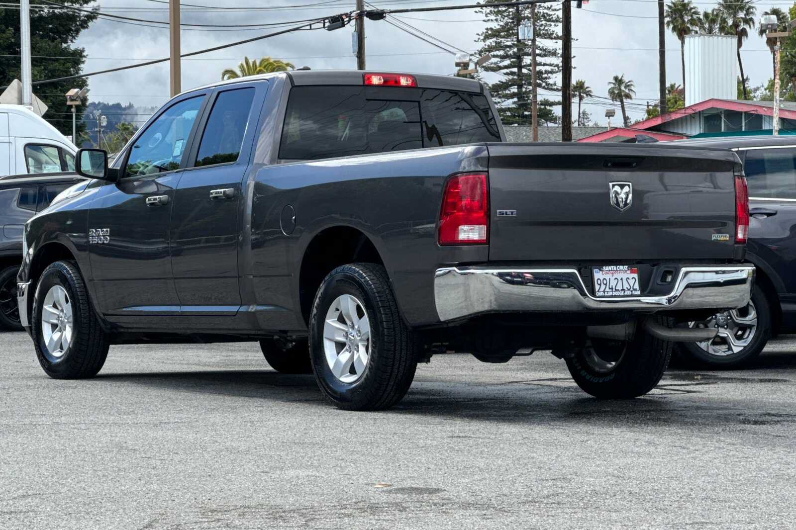 Used 2018 RAM 1500 Classic SLT RWD image 6