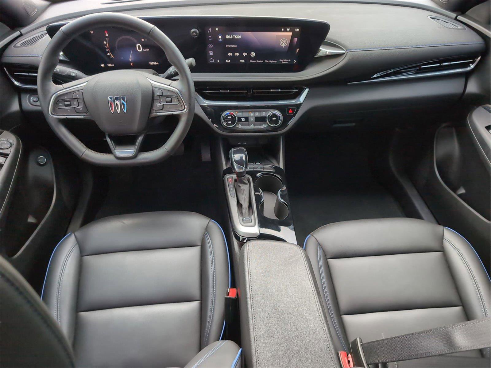 Used 2024 Buick Envista Sport Touring w/ Convenience I Package image 20