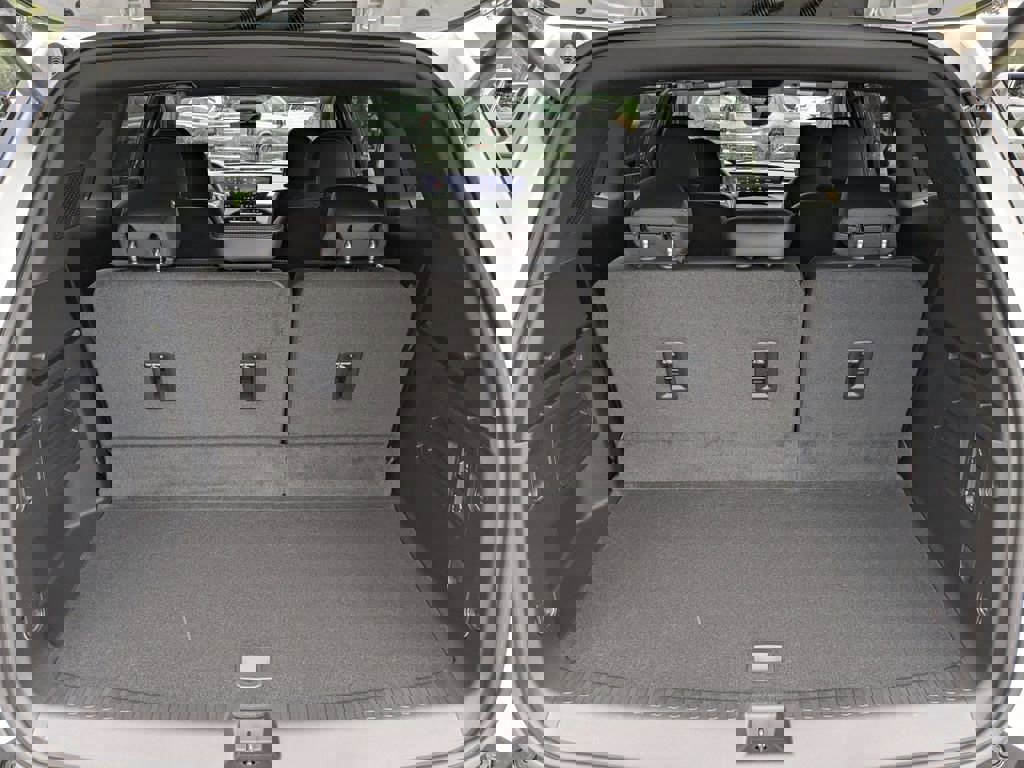 New 2026 Buick Enclave Sport Touring w/ Power Package FWD image 13