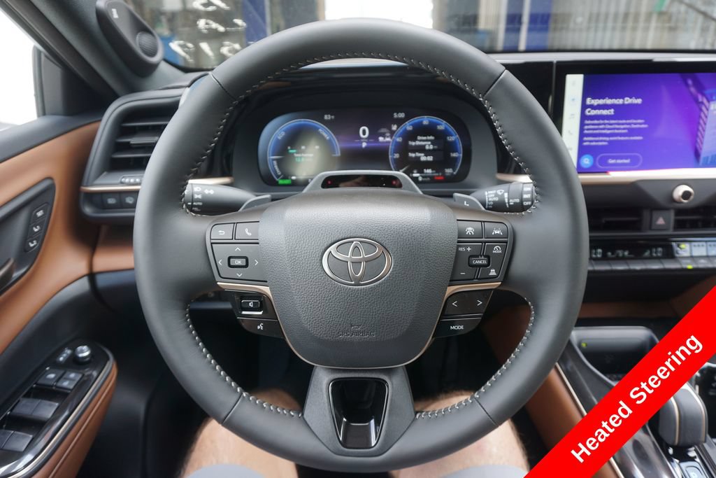 New 2026 Toyota Crown Signia AWD/4WD image 3