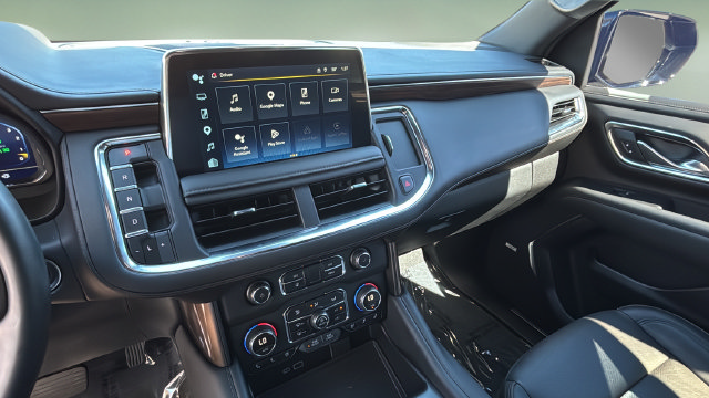 Used 2024 Chevrolet Tahoe High Country AWD/4WD image 25