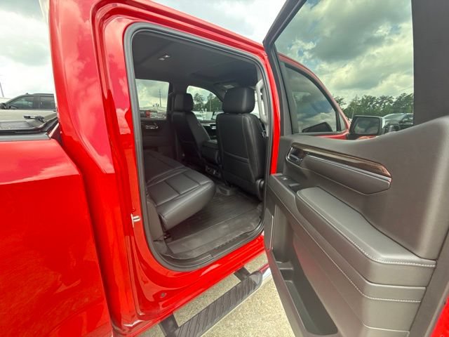 Used 2024 Chevrolet Silverado 1500 LT w/ Z71 Off-Road Package AWD/4WD image 16