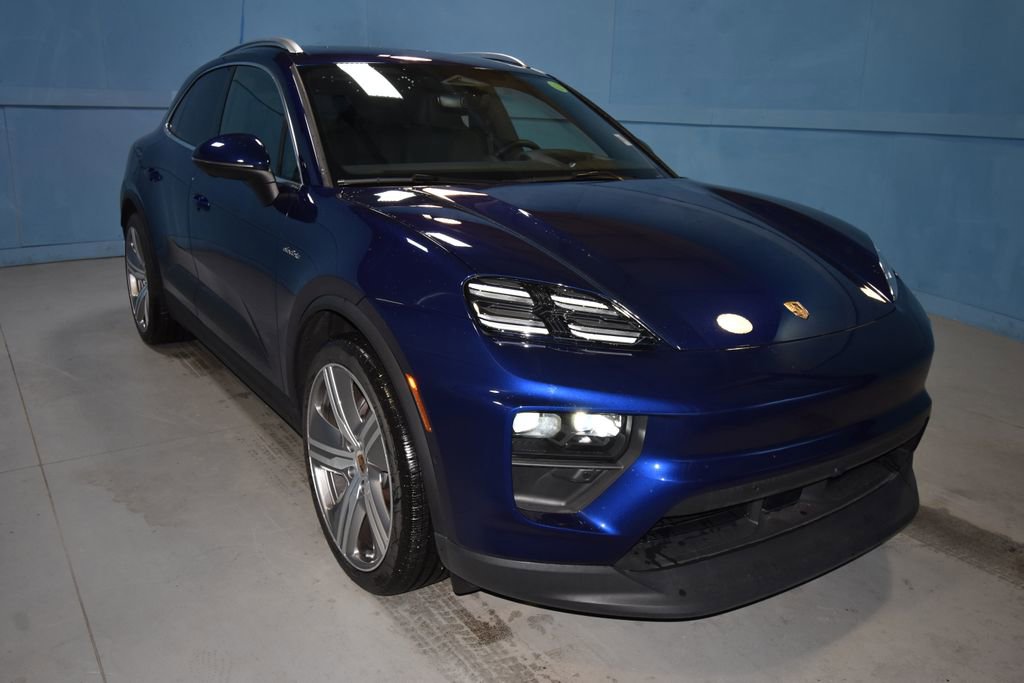 Used 2024 Porsche Macan 4 Electric image 20