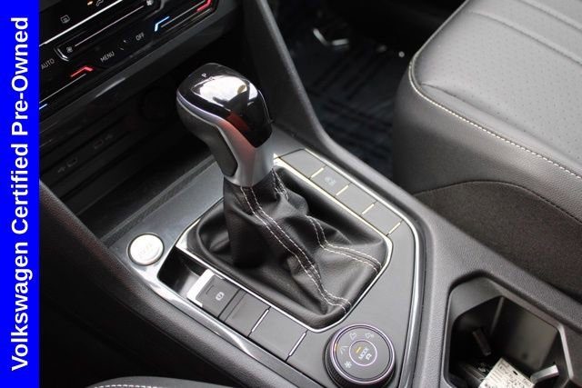 Used 2023 Volkswagen Tiguan SE w/ Panoramic Sunroof Package image 43
