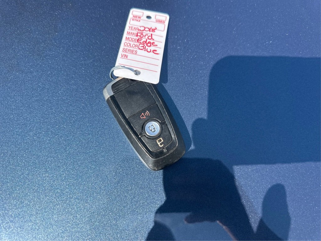 Used 2018 Ford Edge SE AWD/4WD image 34